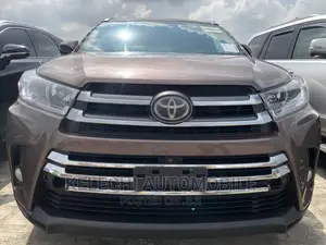 Toyota Highlander 2018 Gray