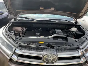 Toyota Highlander 2018 Gray