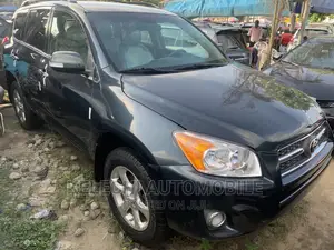Toyota RAV4 2.5 Limited 2012 Blue