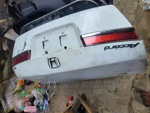 Boot Honda Accord 2010 Model