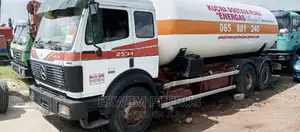 European Used 12.5tons M/Benz LPG Transit Truck