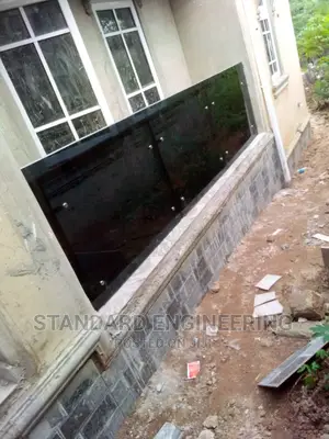 Strong Glass Rails