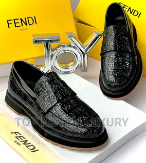 Fendi Men Luxury Flat Shoe