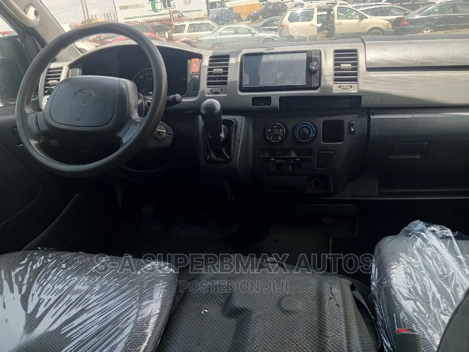 Toyota HiAce 2008 White