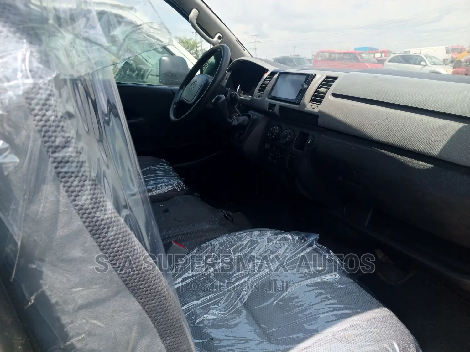 Toyota HiAce 2008 White