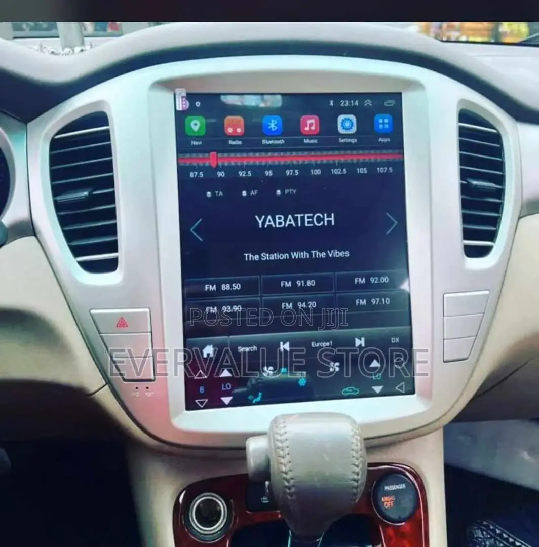 Toyota Highlander 2003-2007 Tesla Android + Reverse Camera