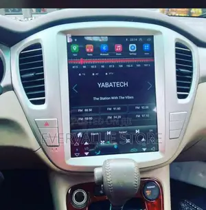 Toyota Highlander 2003-2007 Tesla Android + Reverse Camera