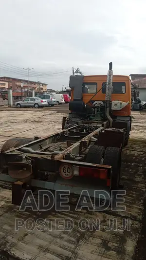 Volvo FL614 Chassis Truck