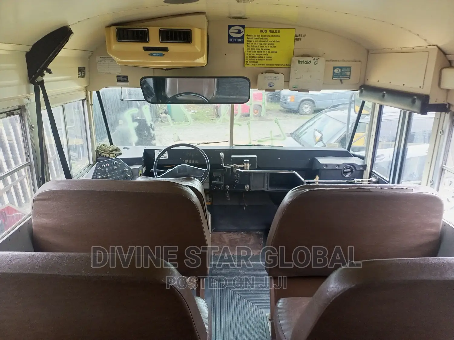 Bus 1997 Yellow