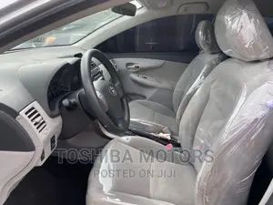 Toyota Corolla 2013 Silver