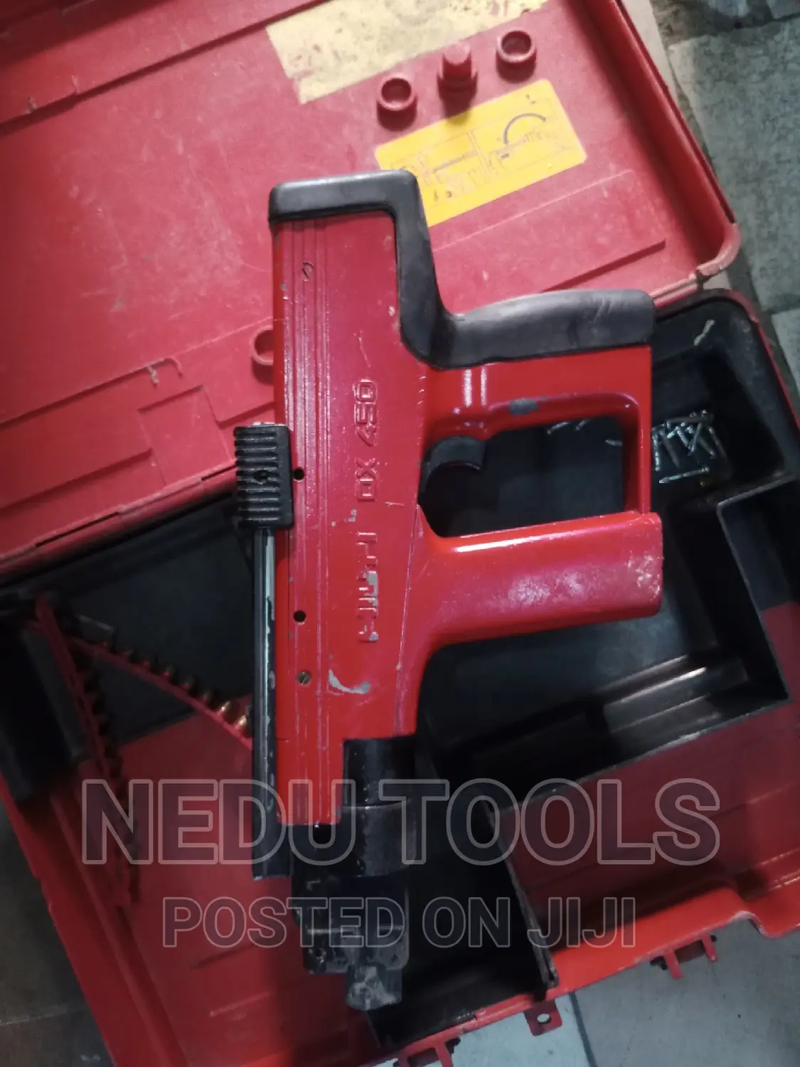 Dx 450 Concrete Nail Gun