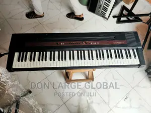 Roland Ep-77 Piano