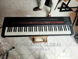 Roland Ep-77 Piano