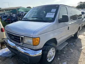 Ford E350 2006 Silver