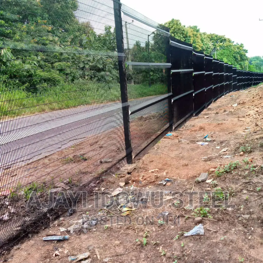 Panel Mesh 2.4 by 3metres