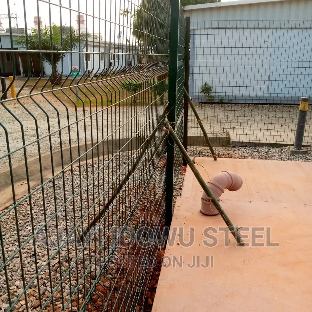 Panel Mesh 2x4 2.4 By 2.7