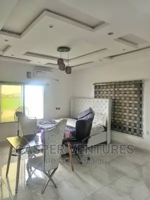 2bdrm Apartment in Chevron for rent