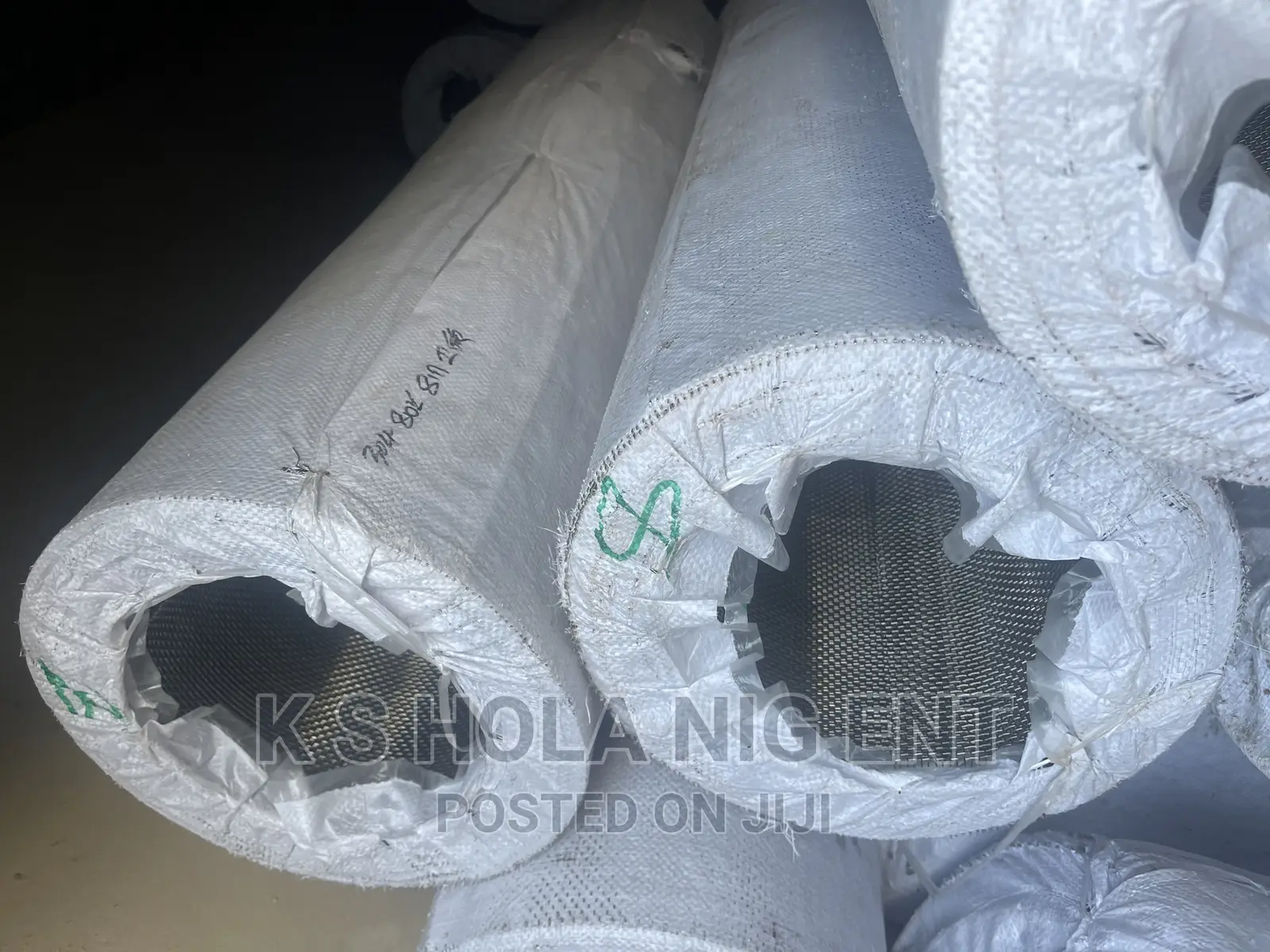 8 Mesh . Mesh Wire