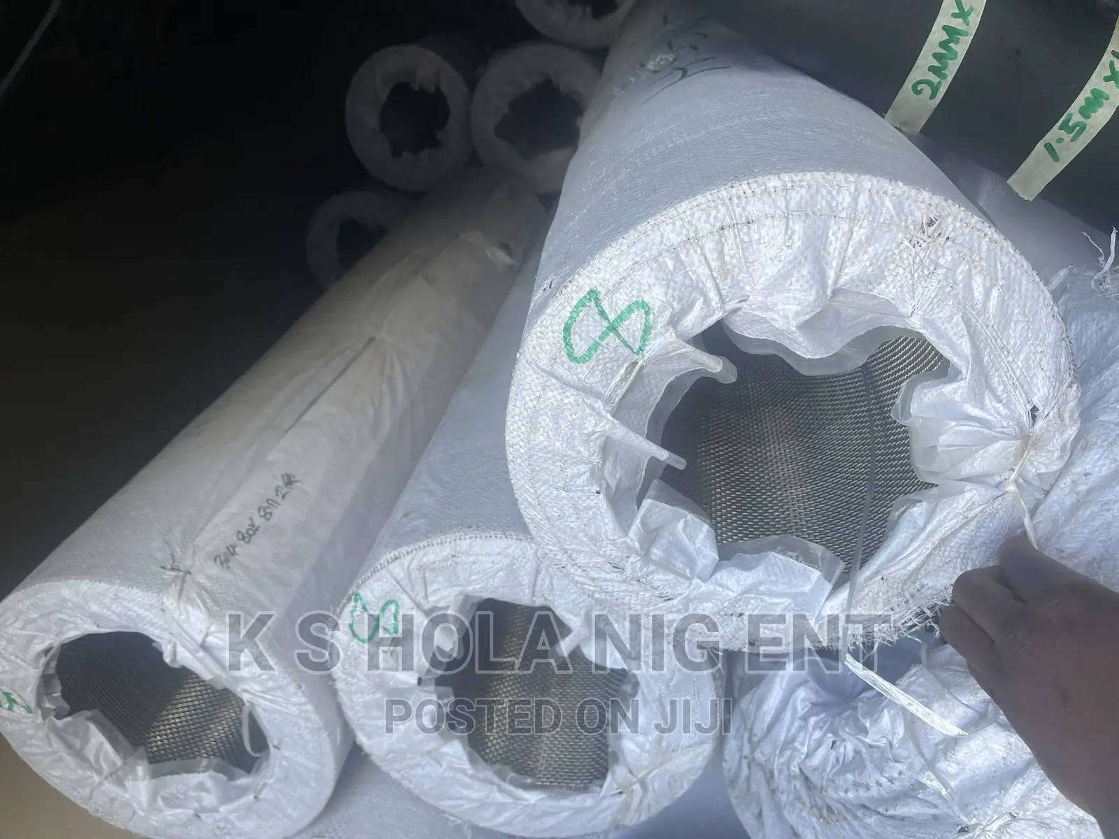 8 Mesh . Mesh Wire