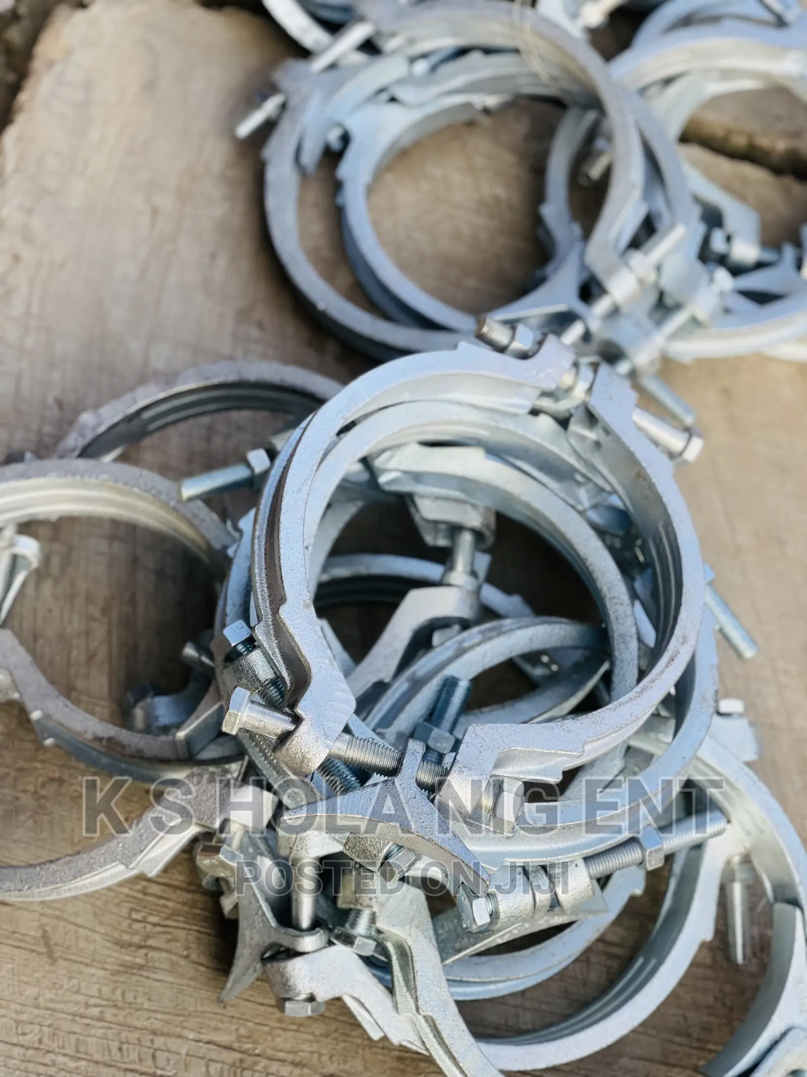 8”. Hose Clamp for Kings Nippple