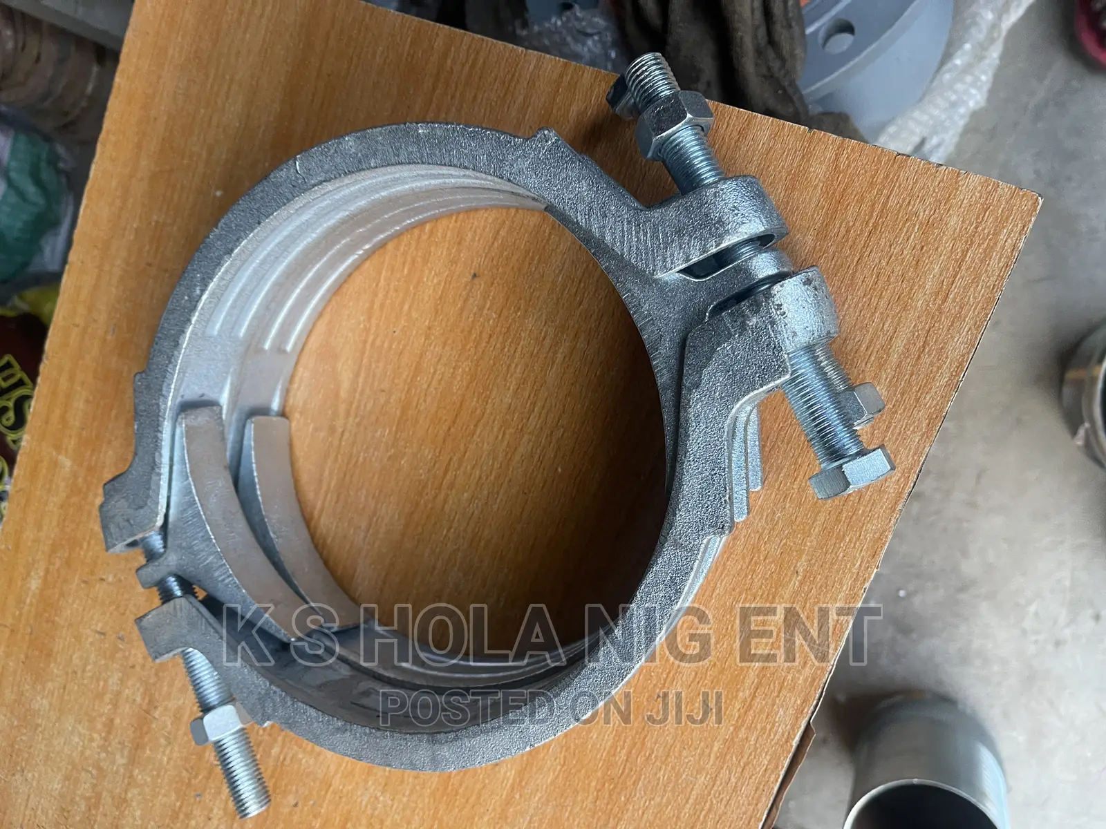 8”. Hose Clamp for Kings Nippple