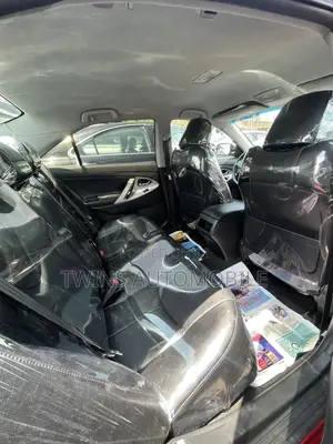 Toyota Camry 2010 Red