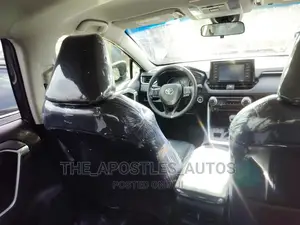 Toyota RAV4 XLE AWD 2020 Black
