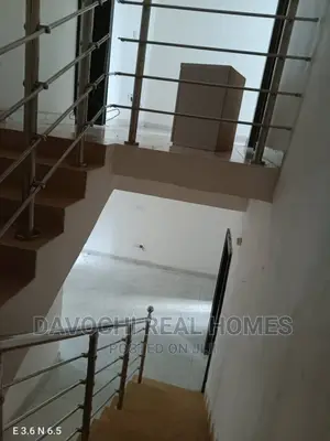 3bdrm Apartment in Chevron Drive, Lekki for rent
