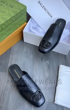 BALENCIAGA Leather Half Shoe