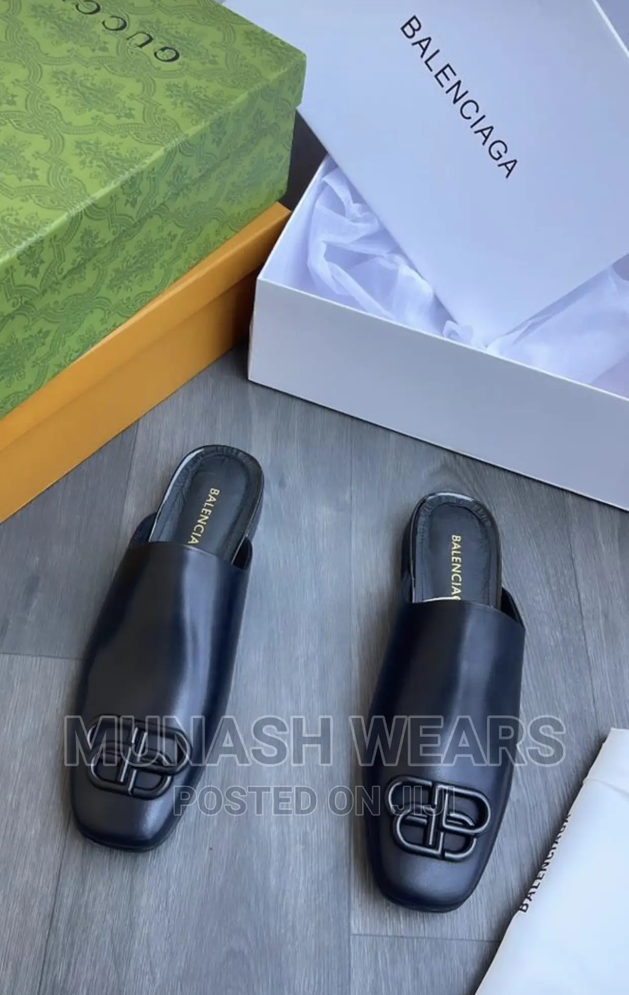 BALENCIAGA Leather Half Shoe