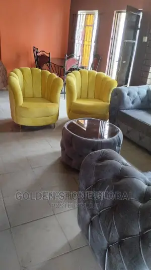 High Quality Complete Set Home Sofa Couch.