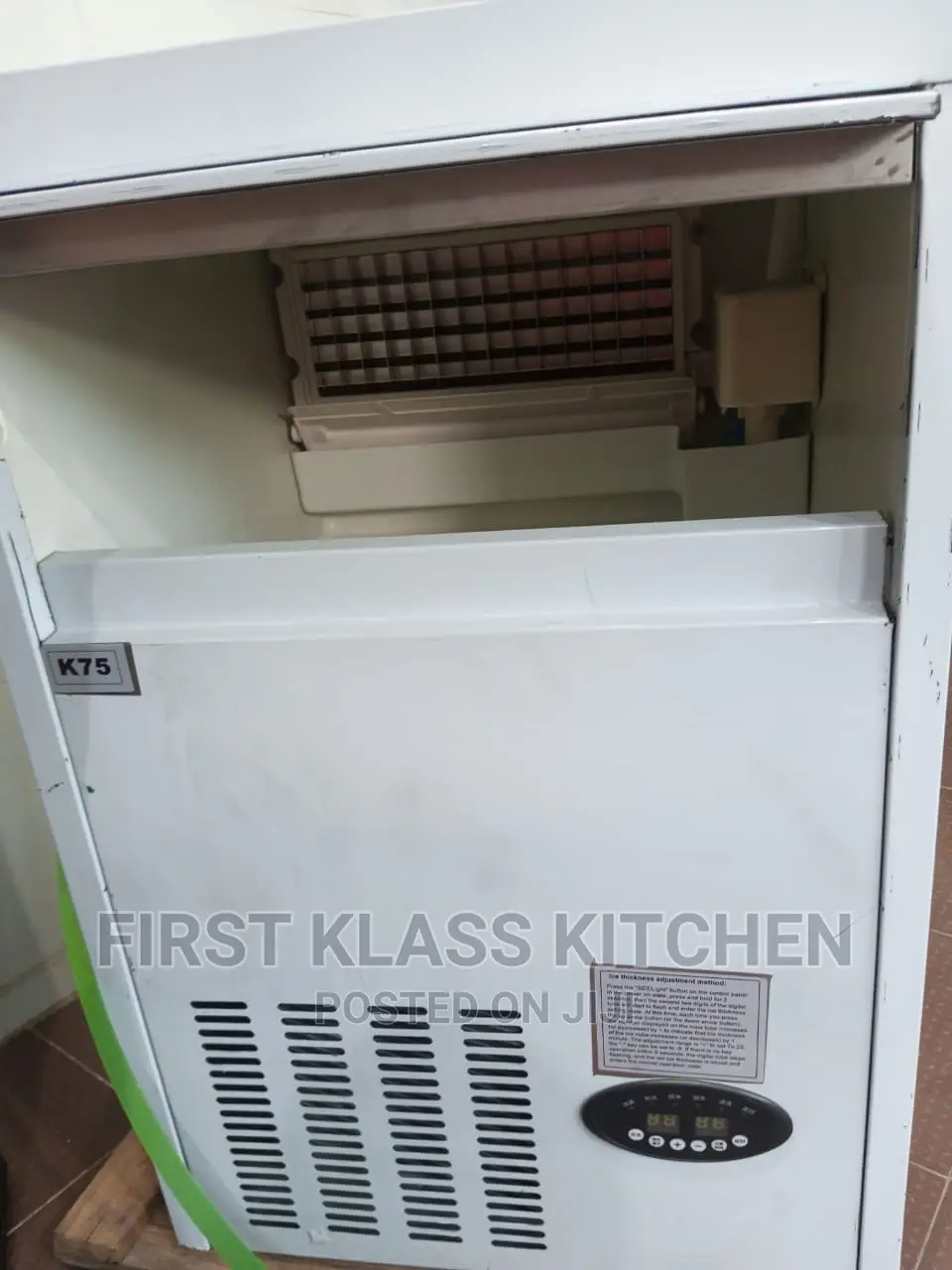 High Quality Ice Cube Machine 75cubes