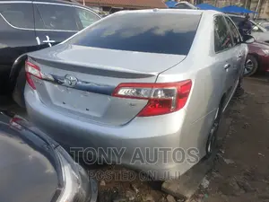 Toyota Camry 2013 Silver