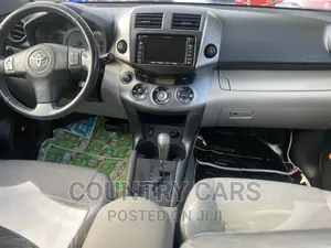 Toyota RAV4 2.5 Limited 4x4 2010 Black