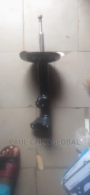 1set Front Shock Mercedes Benz C240 Non 4matic