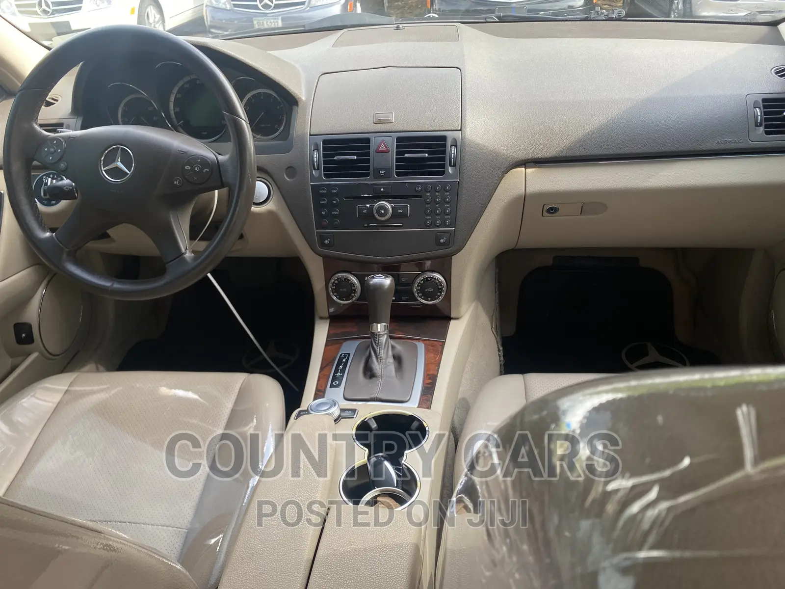Mercedes-Benz C300 2010 Black