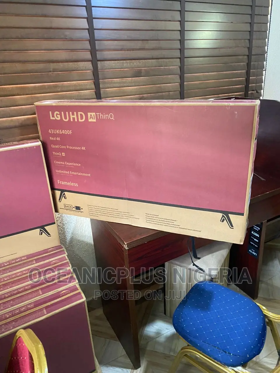 Suitable LG 43 Inches Smart TV Frameless/ 43uk6400f