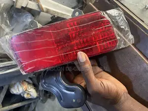 Back Bumper Reflector 2015 Honda CRV