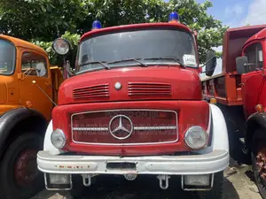 Mercedes-Benz 1113 Fire Service Cave