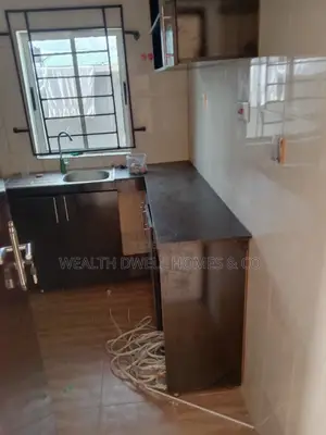 Furnished 2bdrm Block of Flats in Alagbaka Extension, Akure for sale