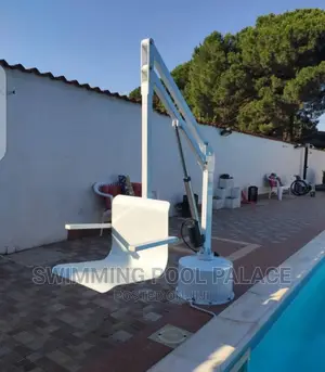 Heavy Duty Swimming Pool Lift