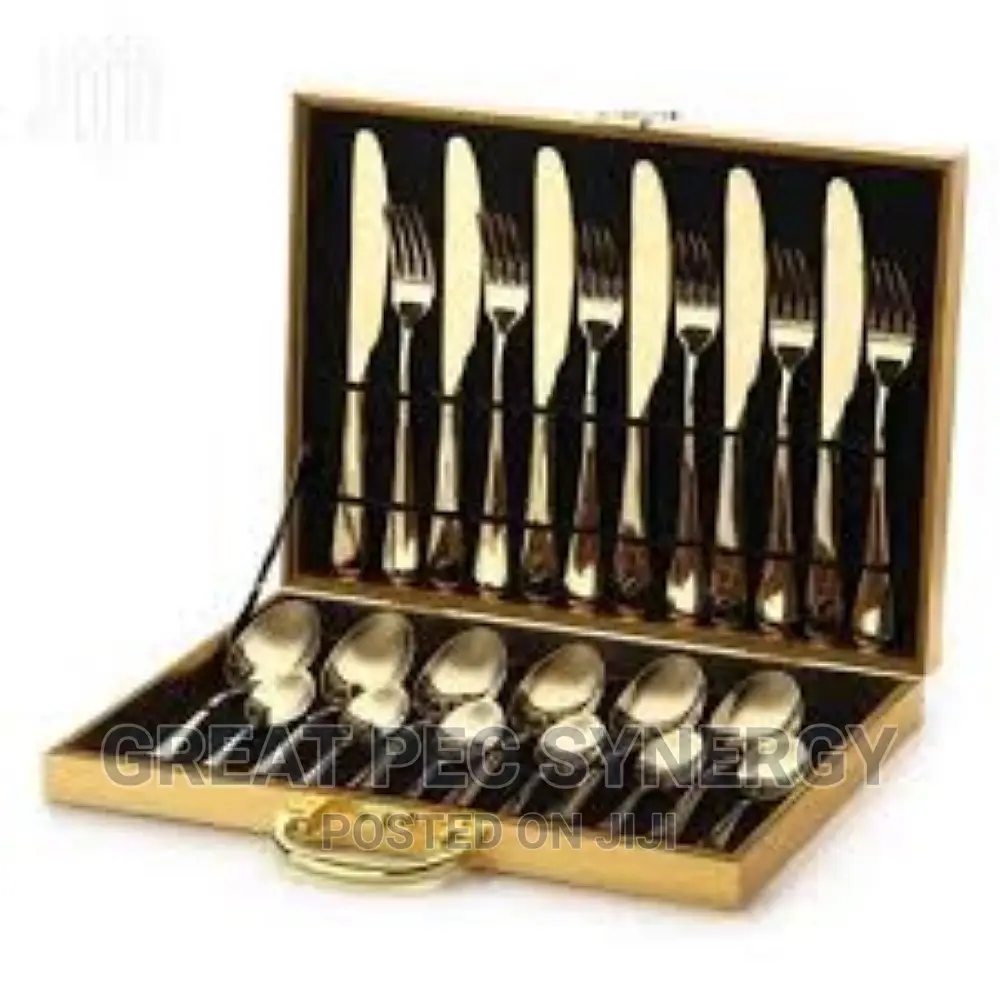 Golden Briefcase Cutlery Set