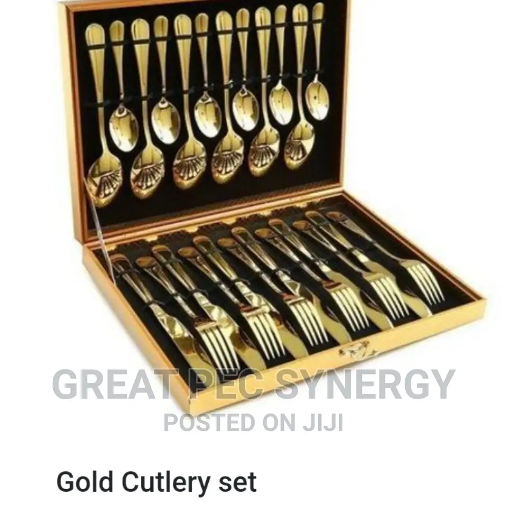 Golden Briefcase Cutlery Set