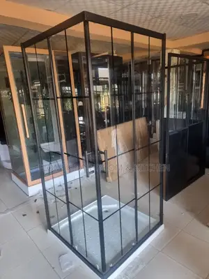 90*90cm Shower Cubicle