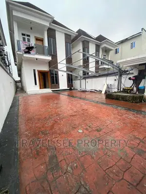 Furnished 5bdrm Duplex in Private Estate Osapa for sale