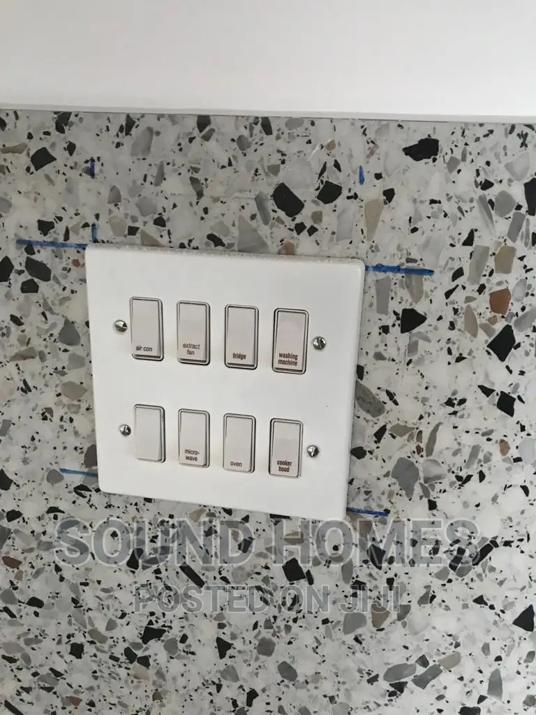 Cast Iron Body 8gang Grid Switch