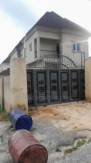 4bdrm Duplex in Justice Estate, Gwarinpa for sale
