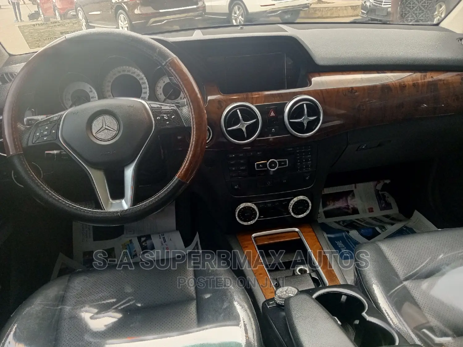 Mercedes-Benz GLK-Class Base GLK 350 4dr AWD 4MATIC (3.5L 6cyl 7A) 2015