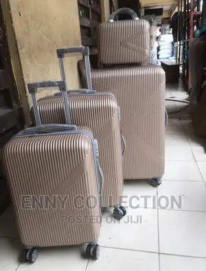 Set of 4 Luggage Boxes