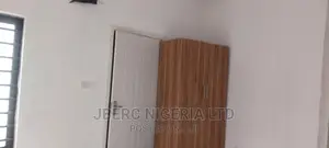 4bdrm Duplex in Mc Foy Thomas Estate for sale